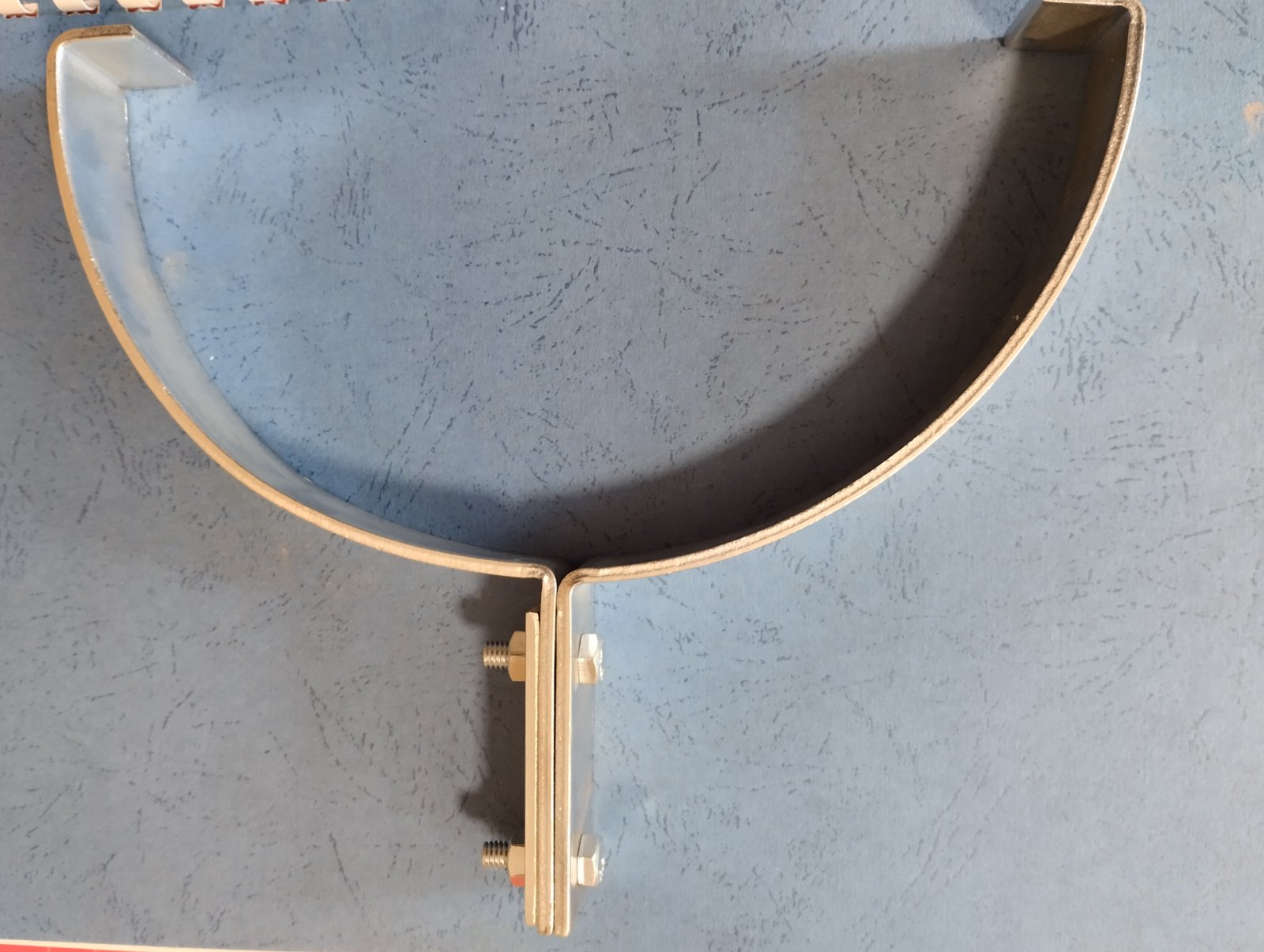 potpore za krovni vod za pricvrscivanje na slemenjake